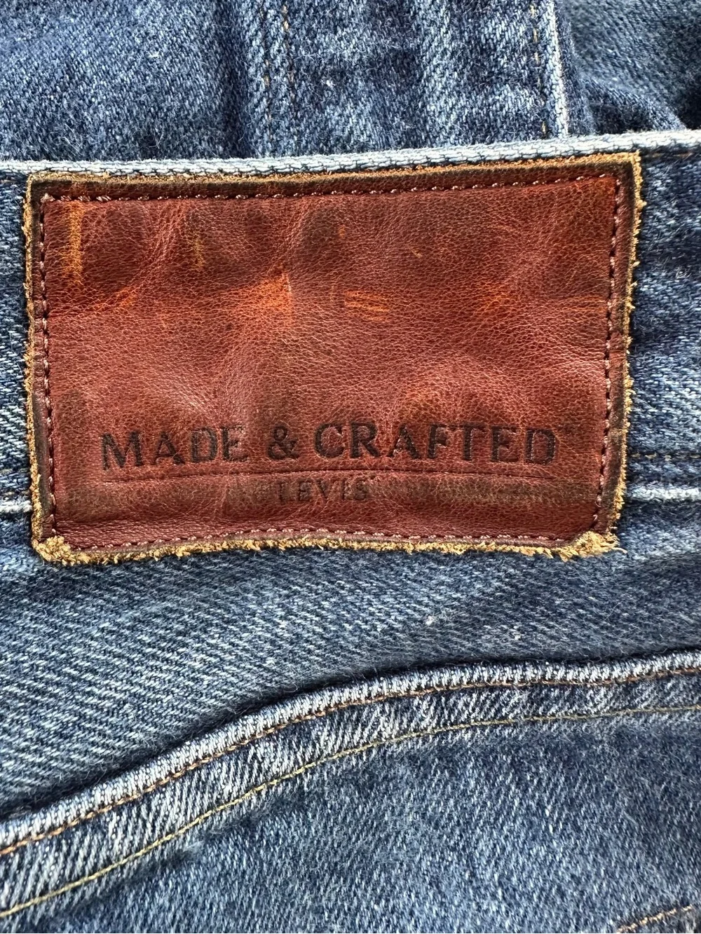 Levi's Made and Crafted Tapered Leg Faded Wash Men's Classic Blue Denim Jeans 38